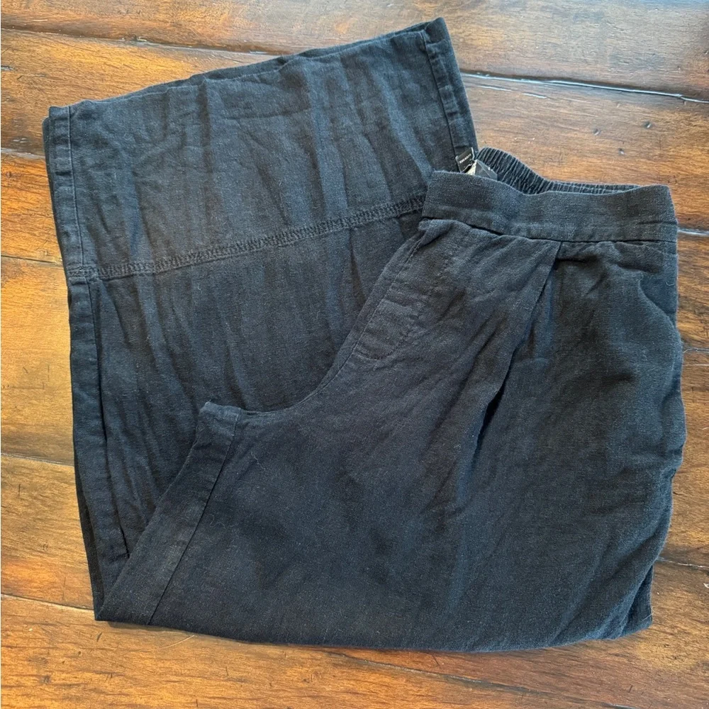 Banana Republic Wide Leg Cropped Elegant Black Pants- Size XS